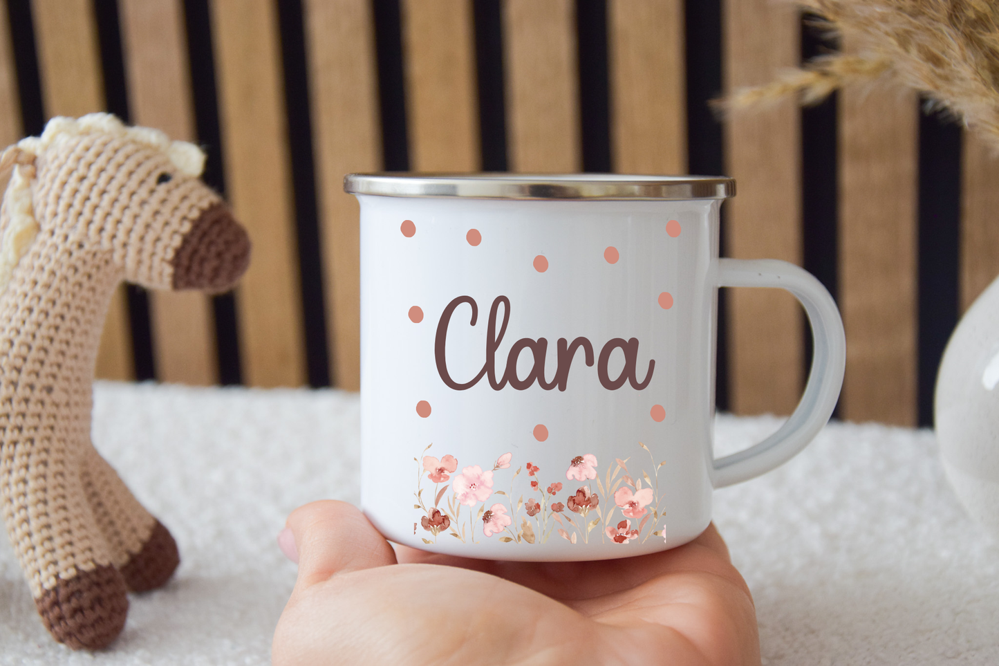 Emaille Kinder Tasse - mit Rosa Blumen