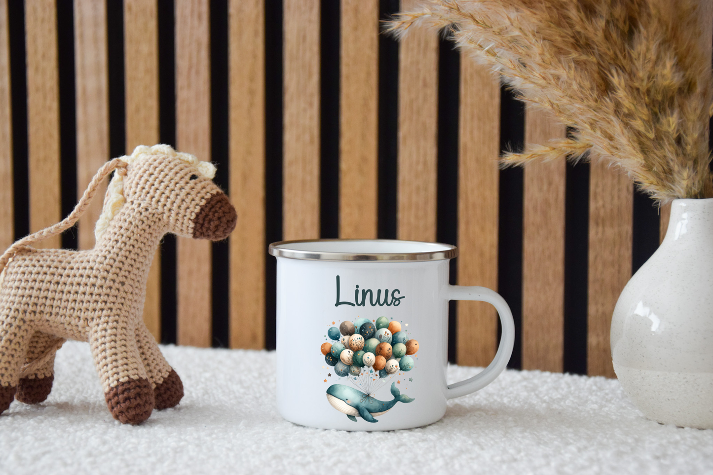 Emaille Kinder Tasse - Wal mit Ballons