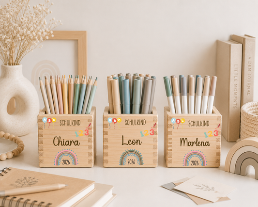 Stiftehalter mit Regenbogen Schulkind