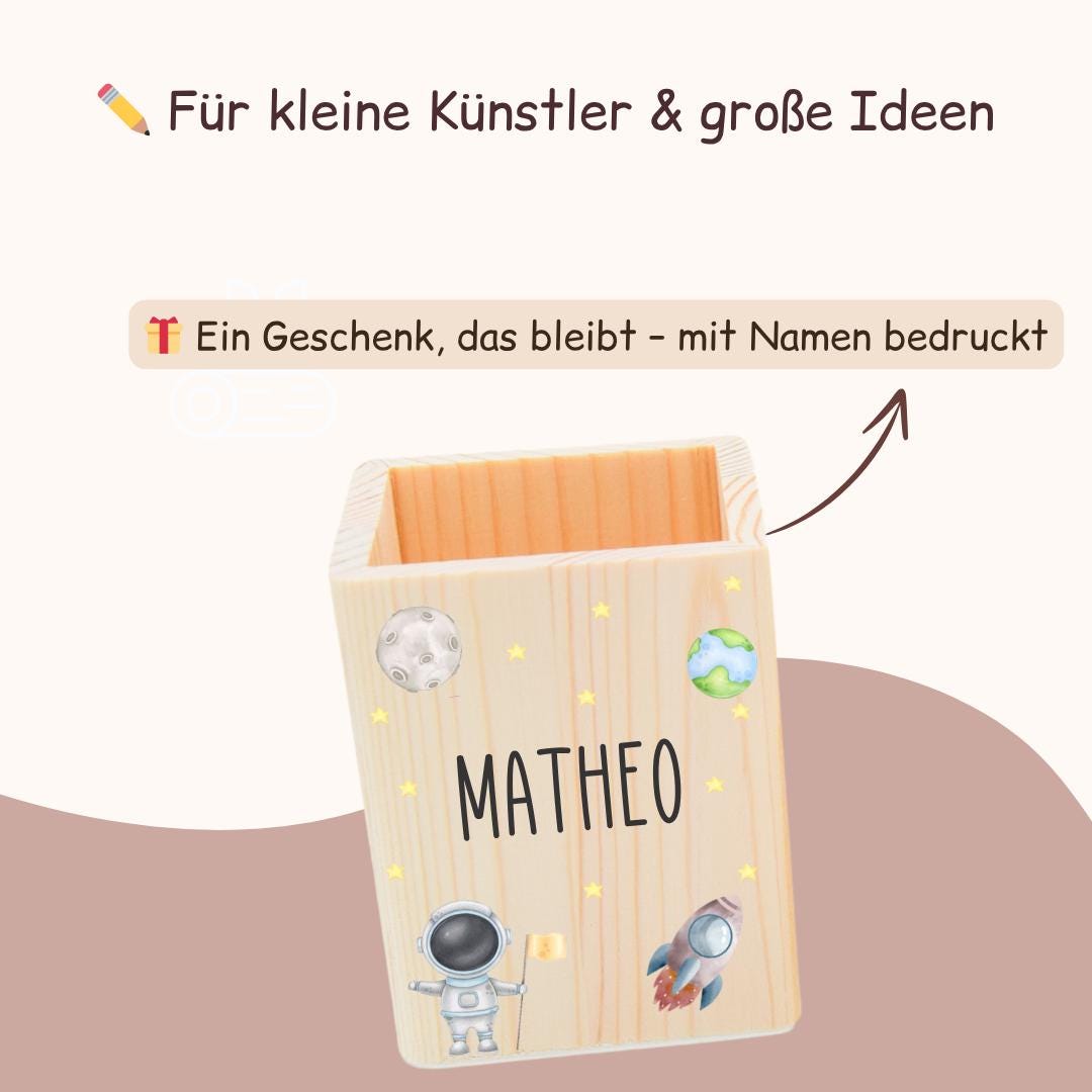 Stiftehalter mit Fussball, Weltall und Dinosauriers