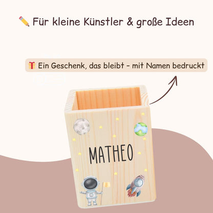 Stiftehalter mit Fussball, Weltall und Dinosauriers