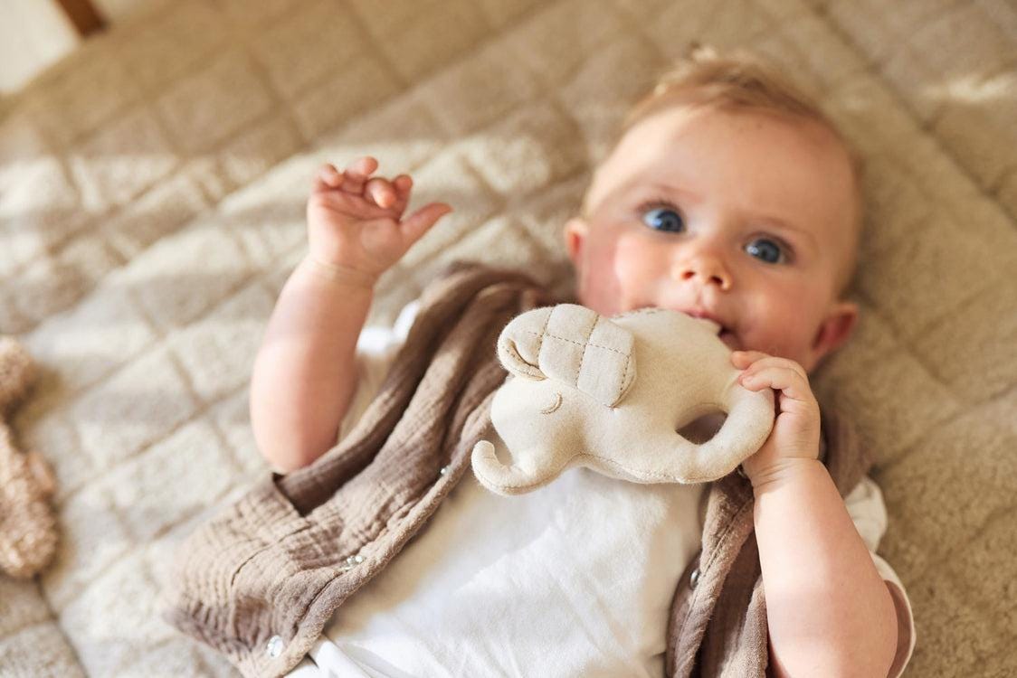 Babyrassel mit Ring – Elefant