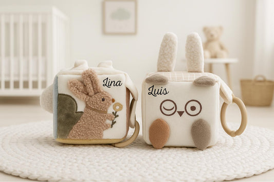 Motorikwürfel Babyspielzeug aus Stoff